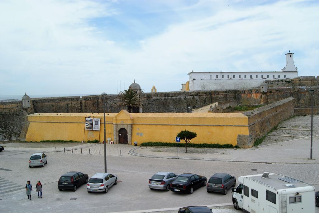 O Forte Guest House Peniche Buitenkant foto